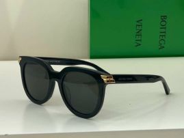 Picture of Bottega Veneta Sunglasses _SKUfw39920385fw